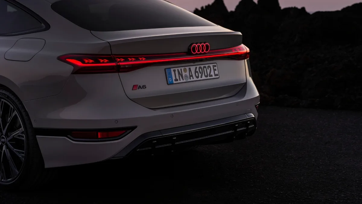 Nuova Audi A6 e-tron