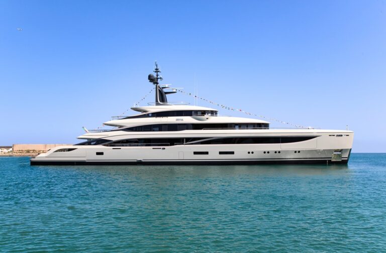 Benetti My Iryna 66m custom