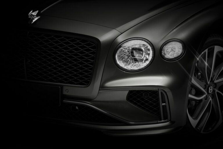 Bentley Flying Spur 2025