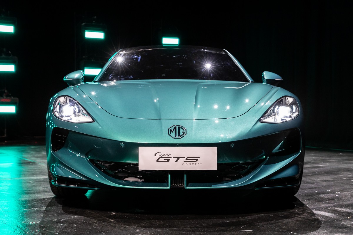 MG Cyber GTS Concept e EXE181 EV