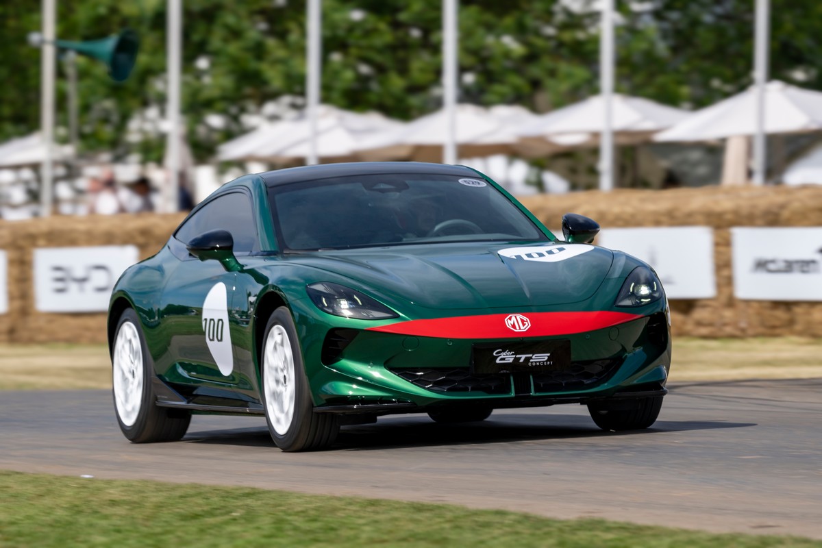 MG Cyber GTS Concept e EXE181 EV