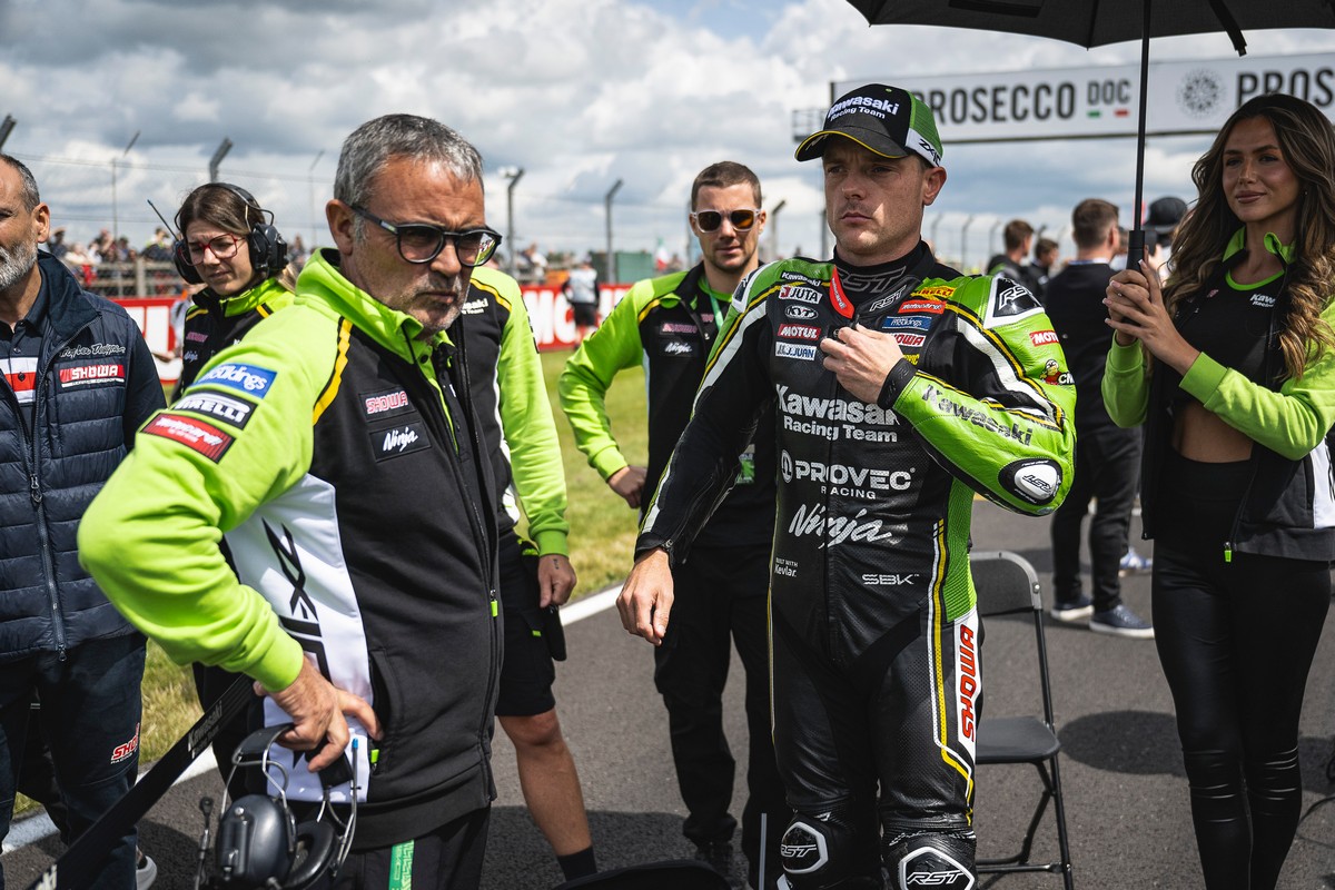 Paddock Girls SBK Donington 2024