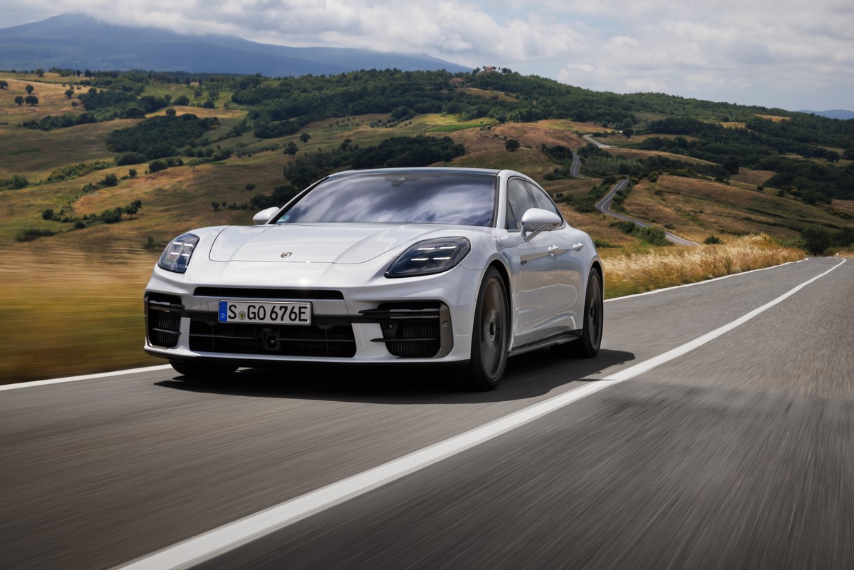 Porsche Panamera Turbo S E-Hybrid e Panamera GTS