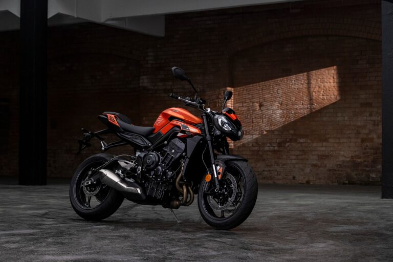 Triumph Street Triple 765 R A2