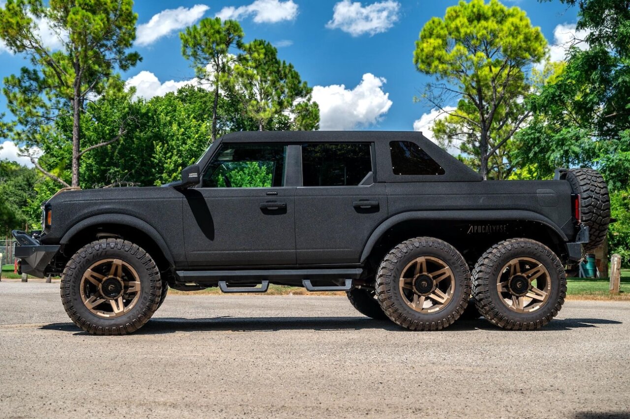 ford bronco 6x6 side