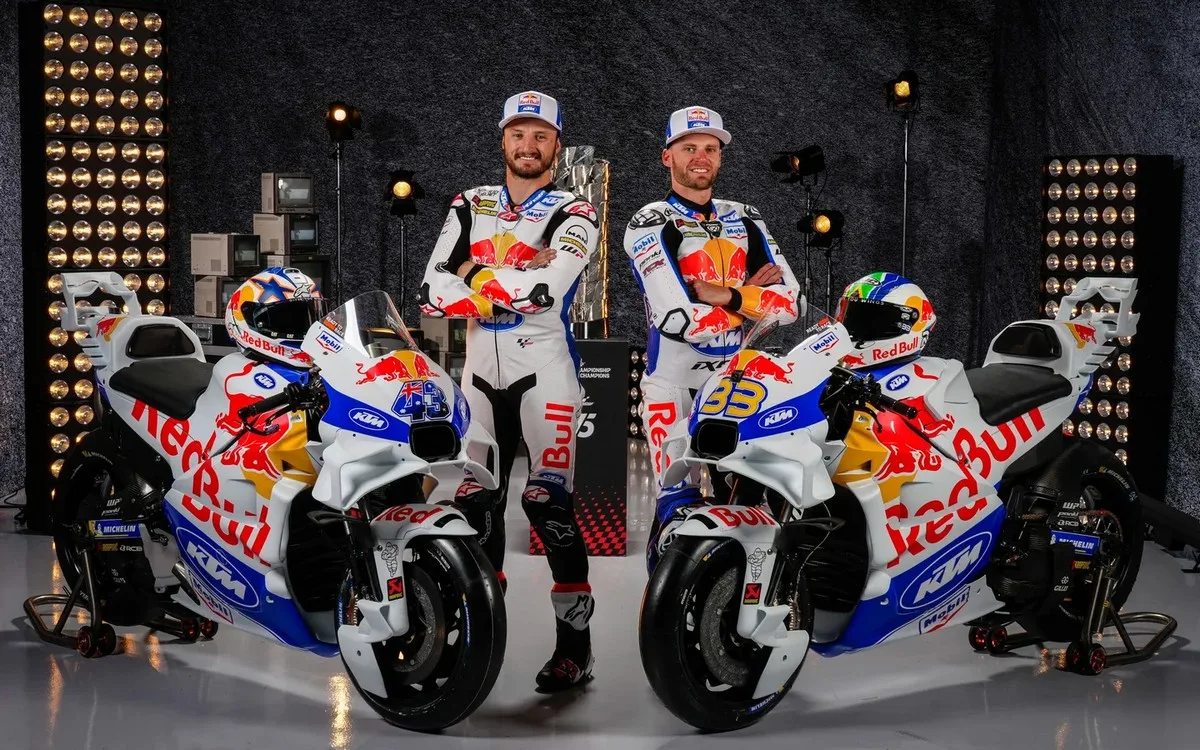 Livrea retro Red Bull KTM Factory Racing