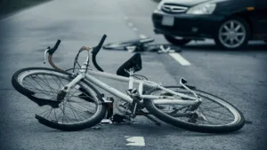 bicicletta incidente automobile