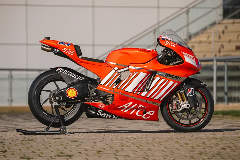 Ducati Desmosedici GP7 Casey Stoner