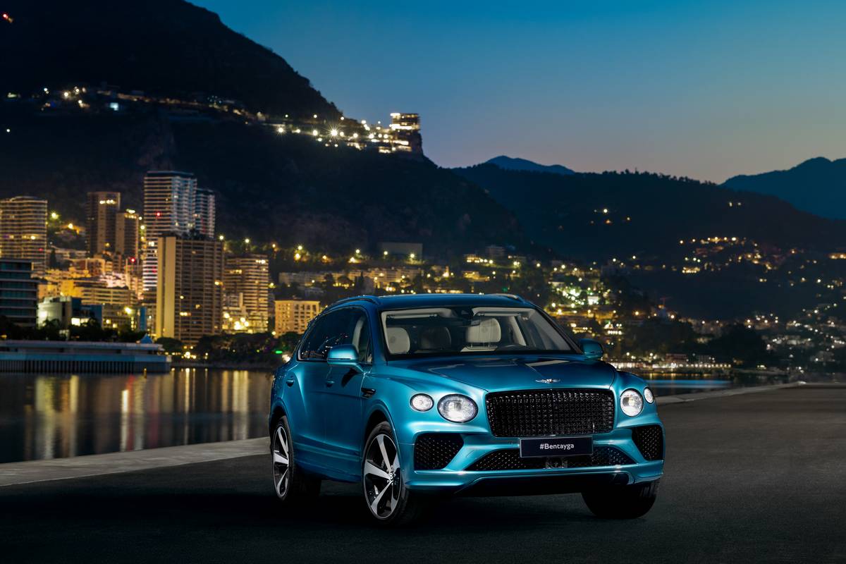 Bentley Bentayga EWB Azure Riviera Collection