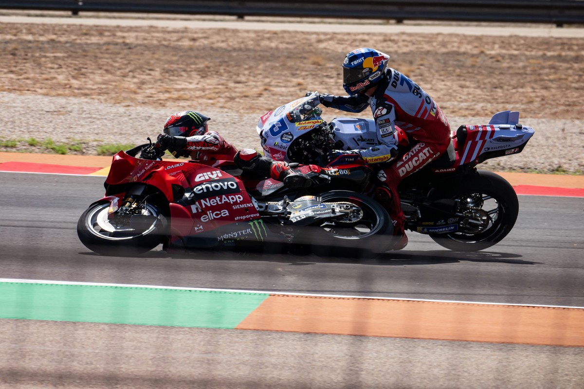 Incidente Bagnaia-Marquez Aragon