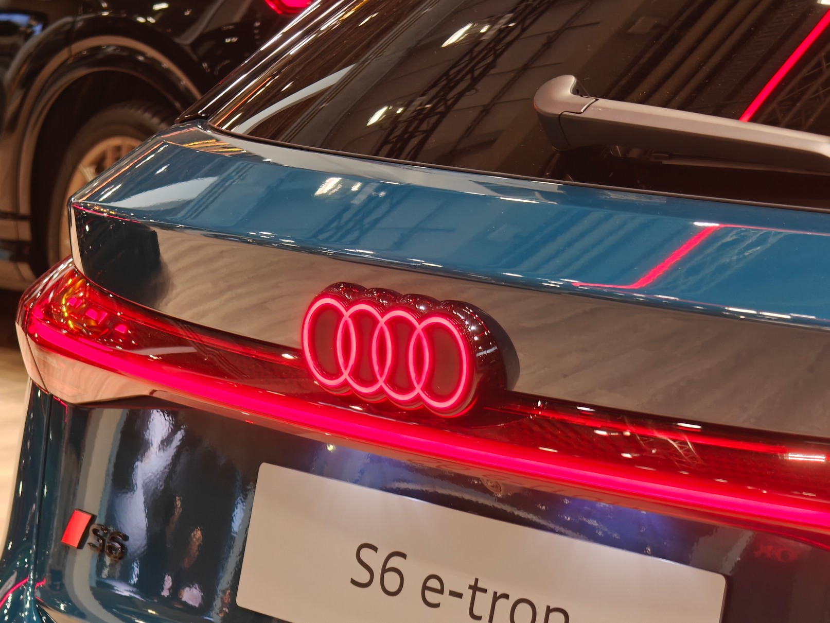 Audi A6 Avant e-tron