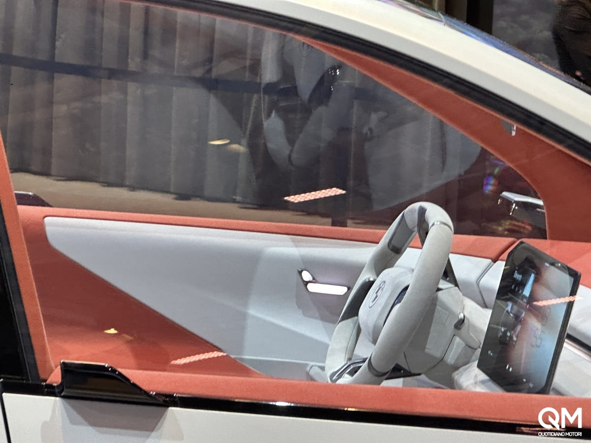 BMW Classe X Concept Salone Parigi 2024