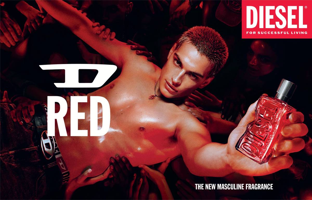 Diesel D Red