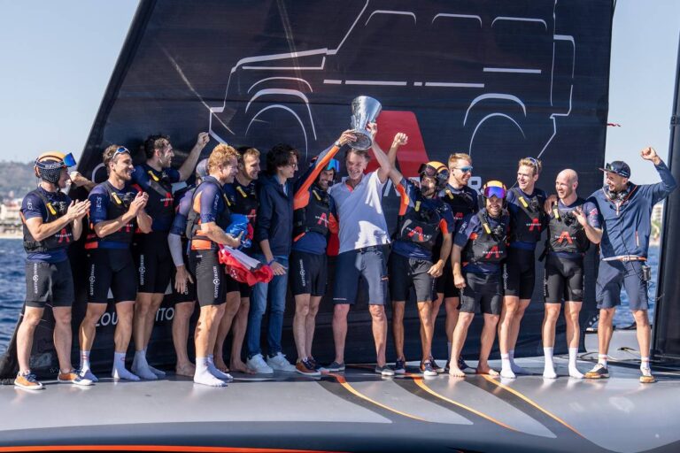 Louis Vuitton Cup 2024 vince Ineos Britannia