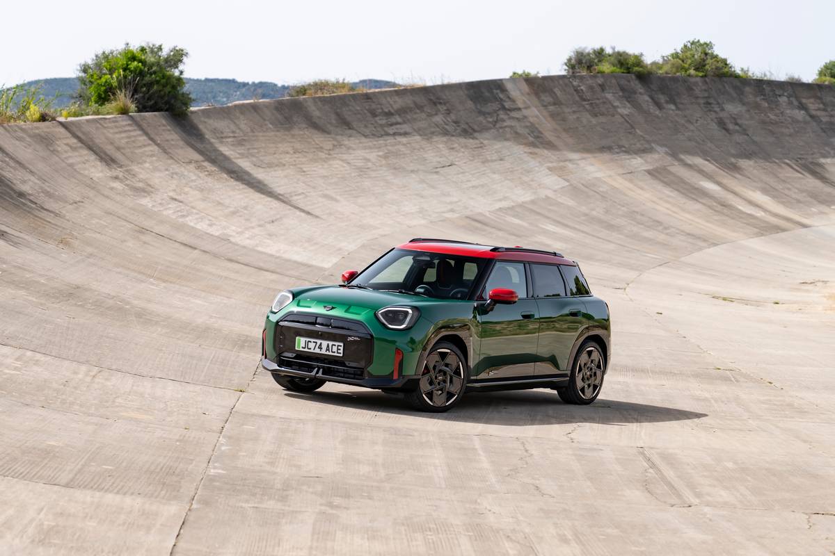 Mini John Cooper Works Electric e Aceman