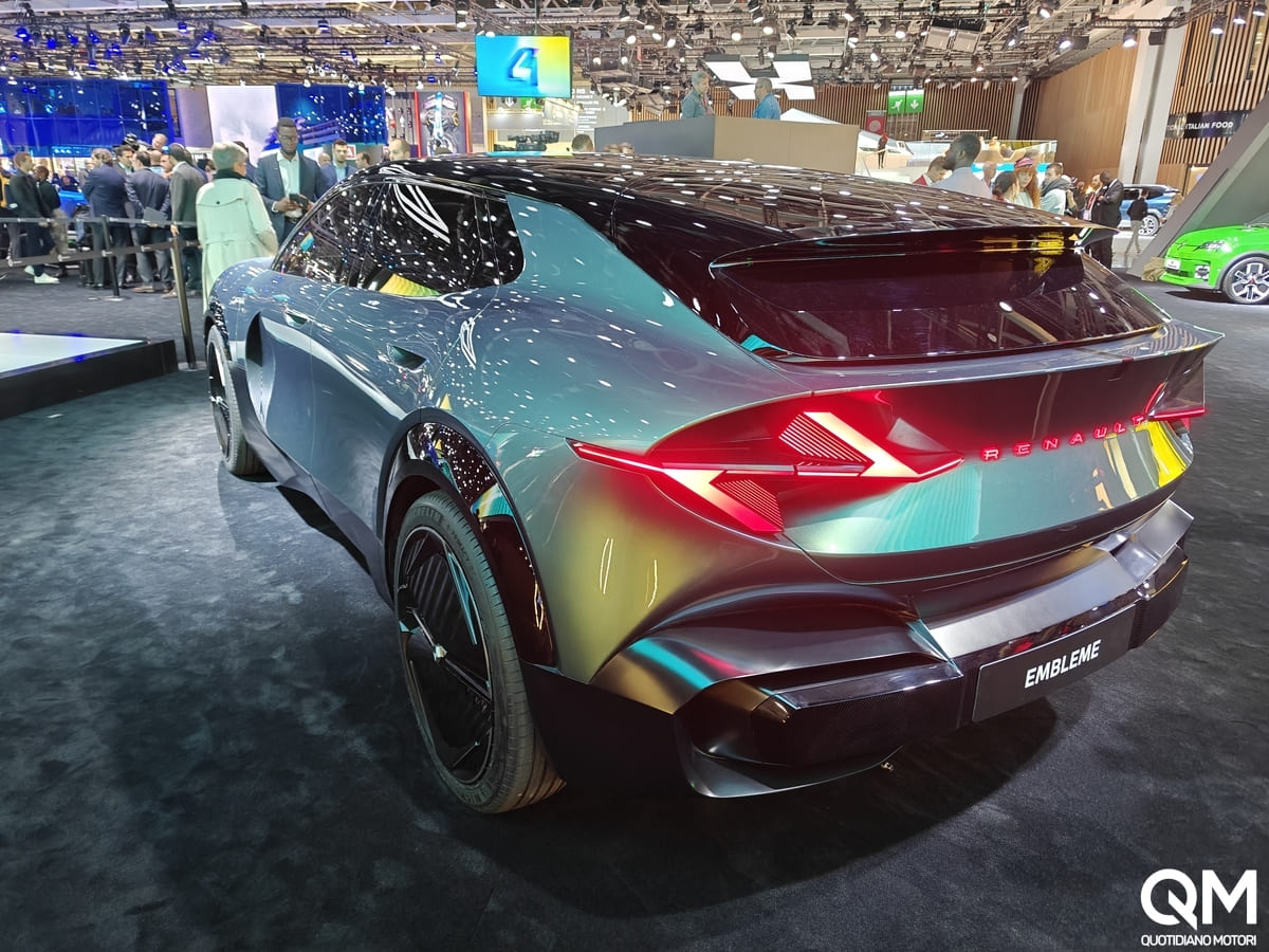 Renault Embleme Salone Parigi 2024