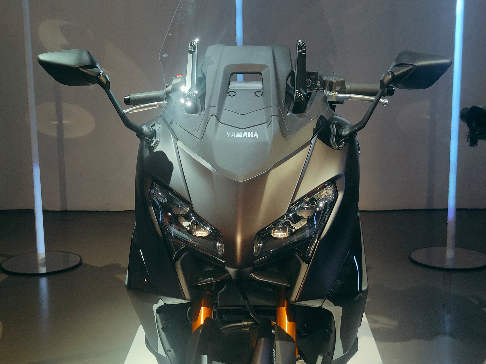 Nuovo Yamaha TMAX 2025