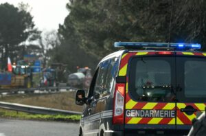 polizia francia gendarmeria