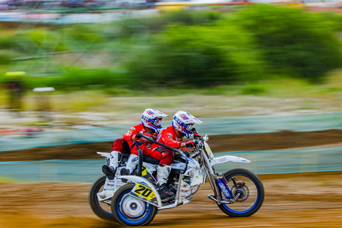 sidecar race