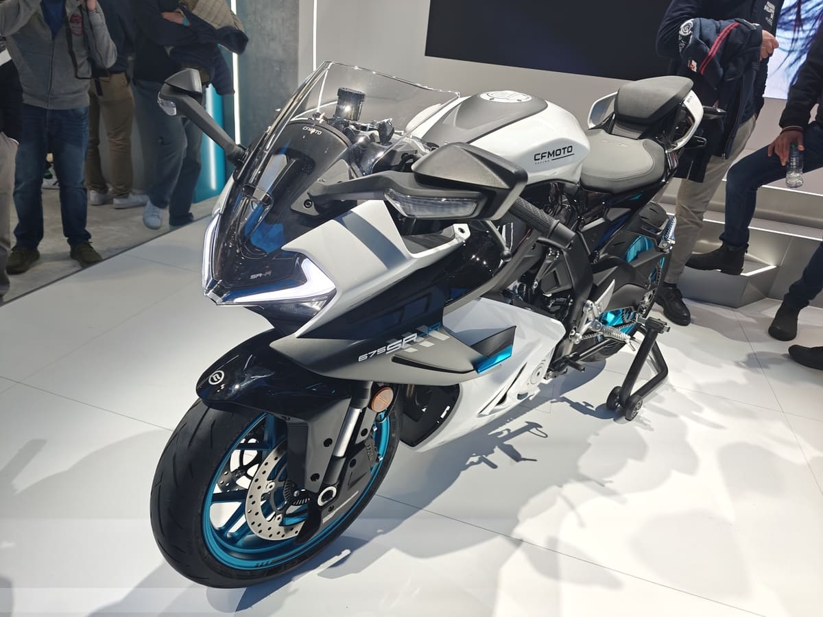 CFMOTO 675SR-R EICMA