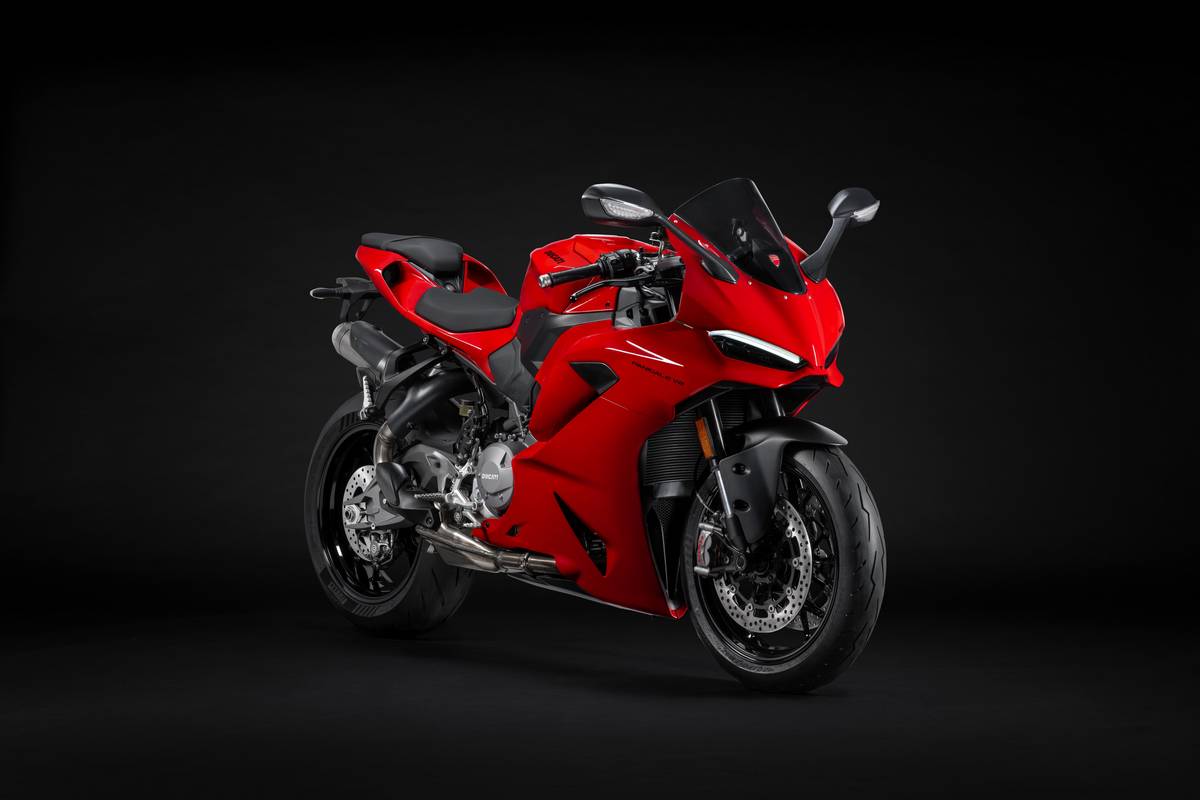 Ducati Panigale V2 2025