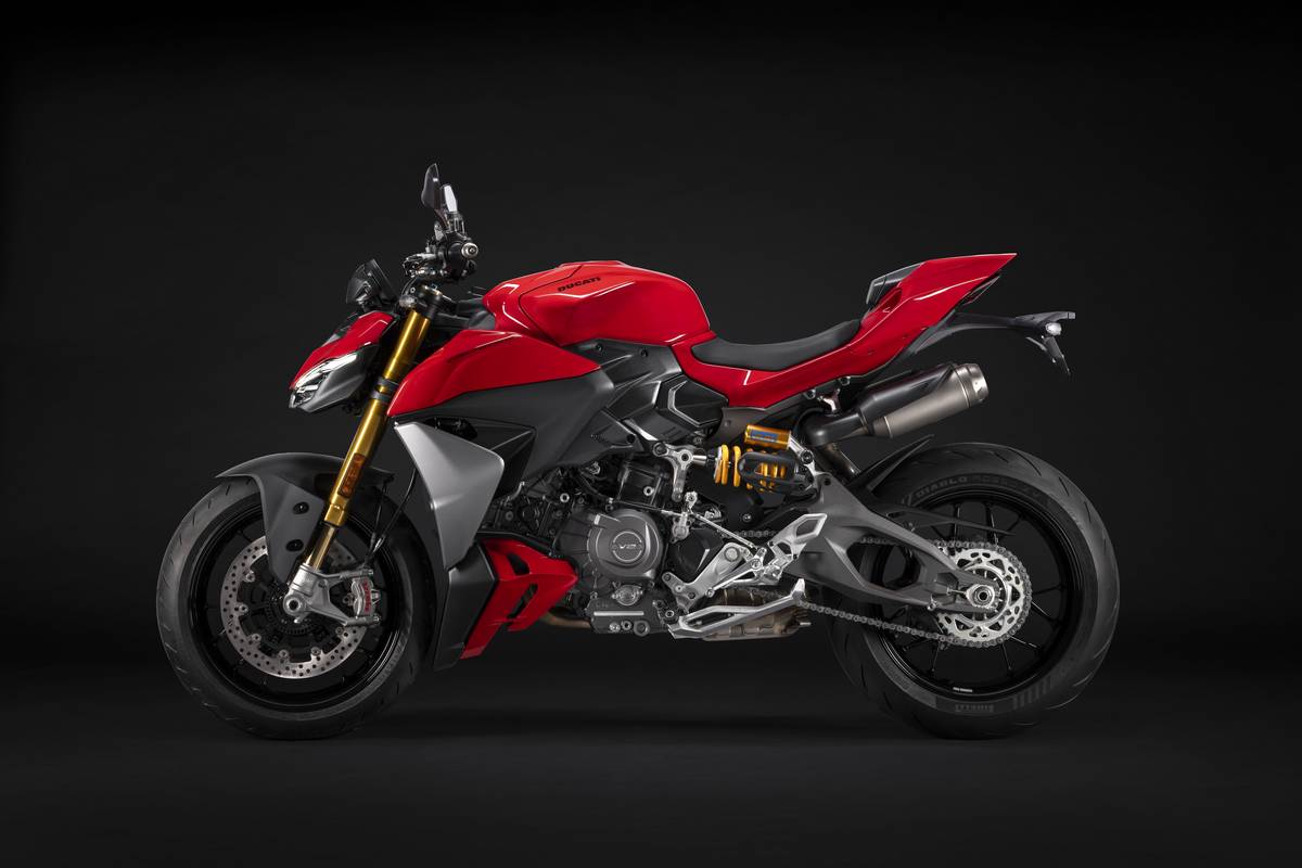 Ducati Streetfighter V2 2025