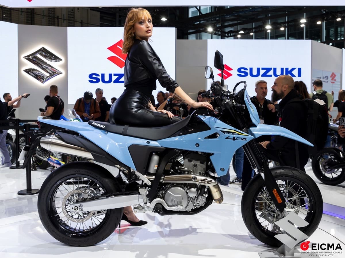 EICMA girls 2024