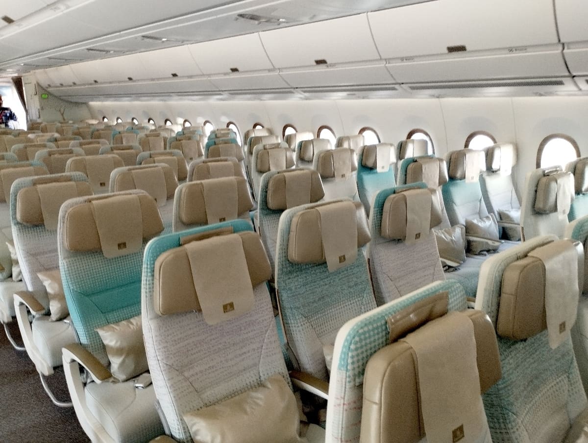 Emirates Airbus A350-900 seats