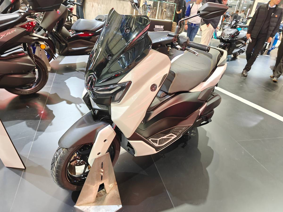 Yamaha NMAX 125 e NMAX 125 Tech Max 2025