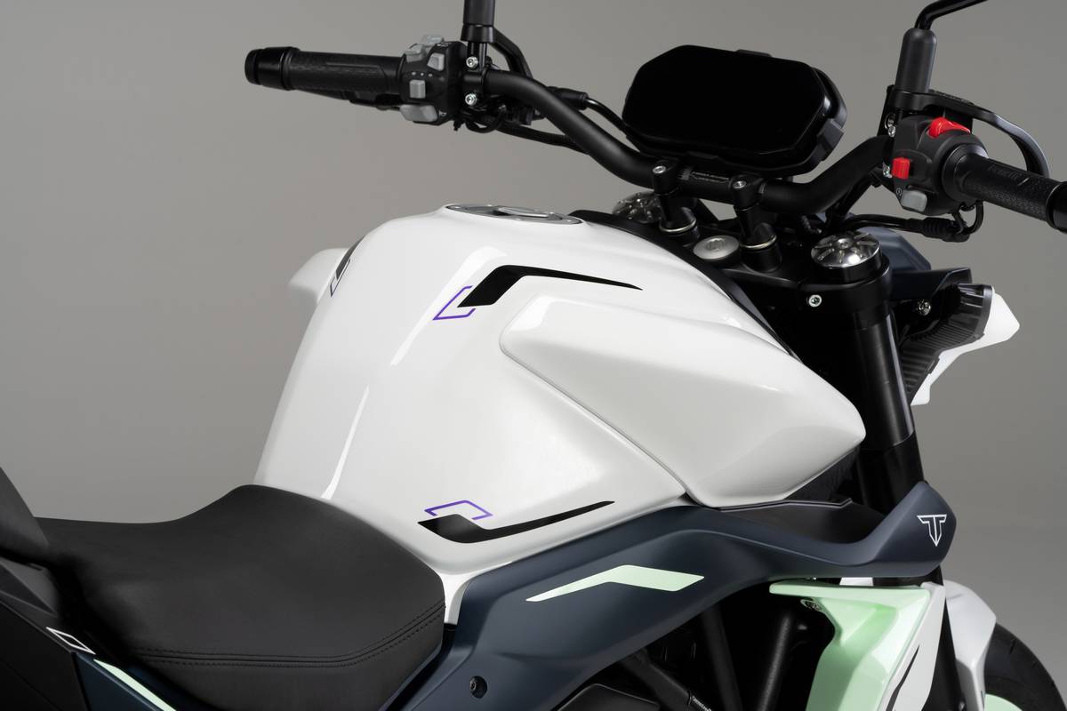 Benelli Tornado Naked Twin 500 2025