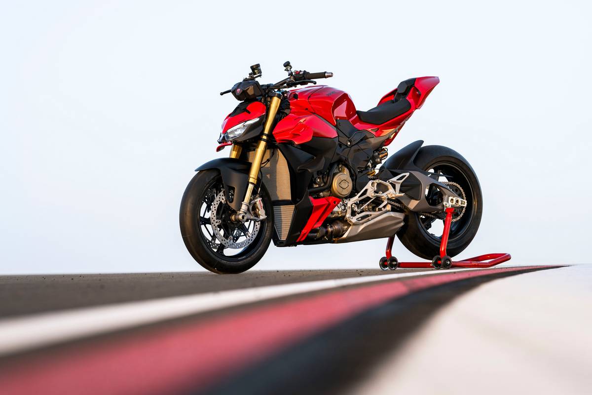 Ducati Streetfighter V4 2025