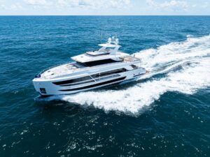 FD100 Tri-Deck Horizon Yachts