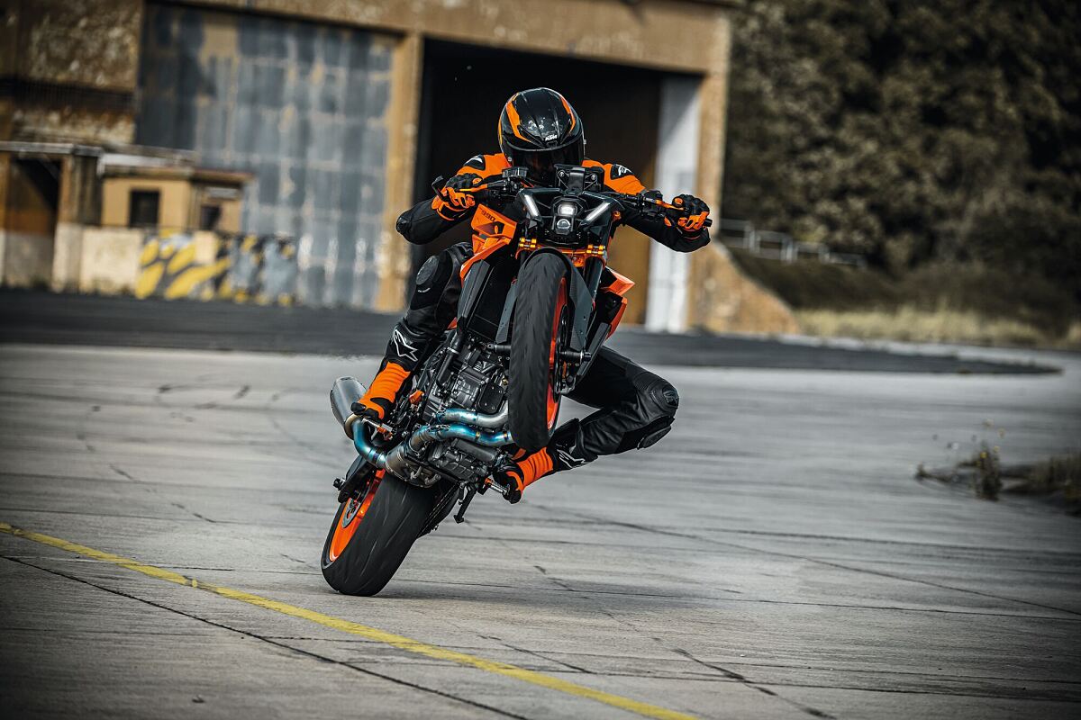 KTM 990 DUKE MY24