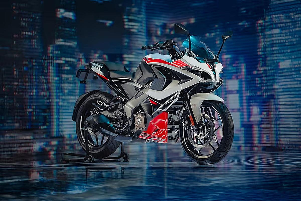 Bajaj Pulsar RS200 2025