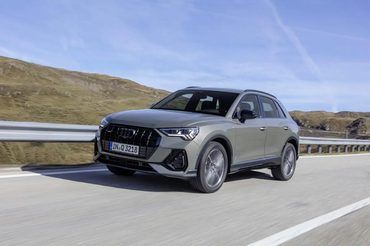 Nuova Audi Q3 2021